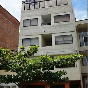 Inn Habita Estudios Laureles 